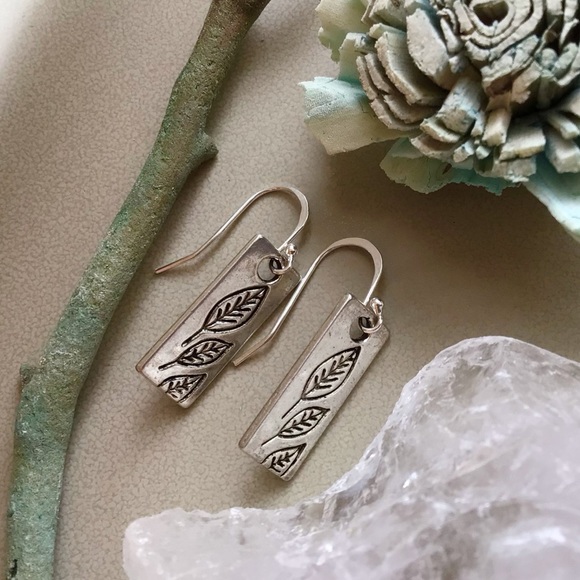 Sterling Silver Sundance charm Earrings - Picture 9 of 12